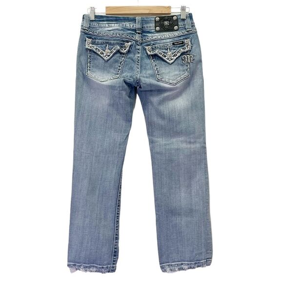 Miss Me Cropped Jeans Straight Leg Mid Light Wash Y2K Back Flap Jeans Size 27 - Picture 3 of 14